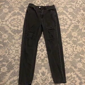 American Eagle Ripped Jeans!🖤